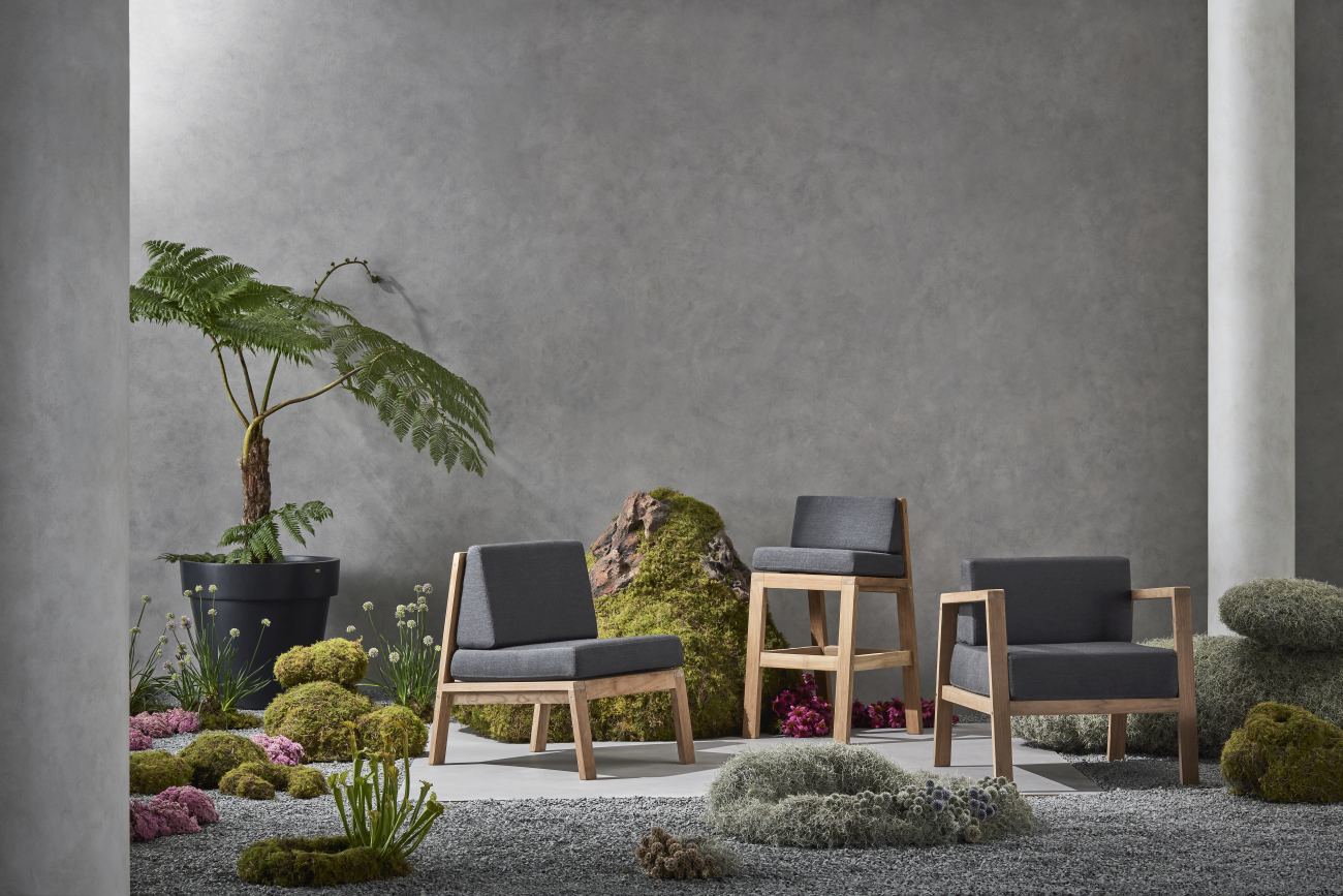 Sit D24 Chair - Indoor and Outdoor Chair