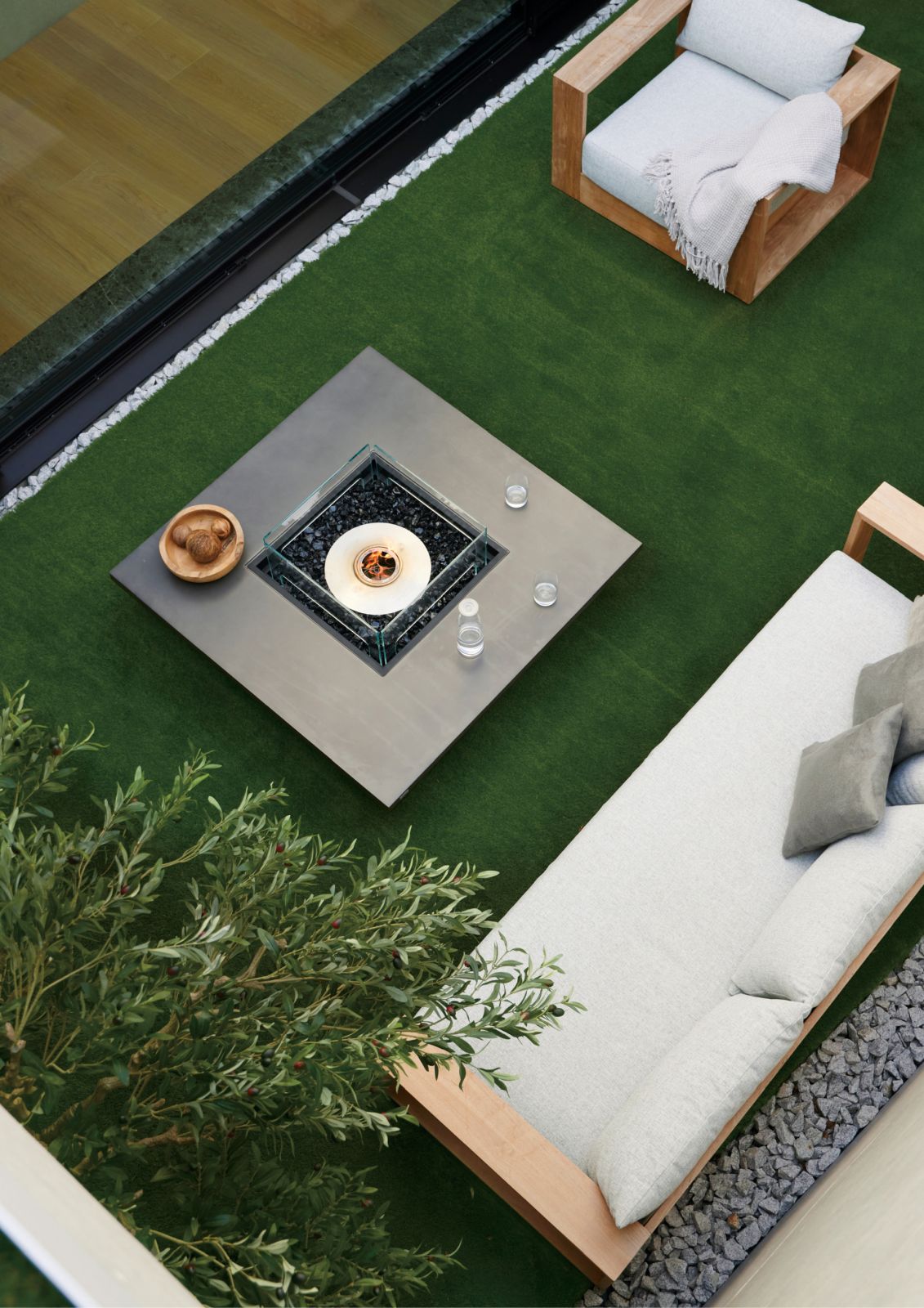 EcoSmart Fire - Vertigo 50 - Gas Fire Pit Table - Bone
