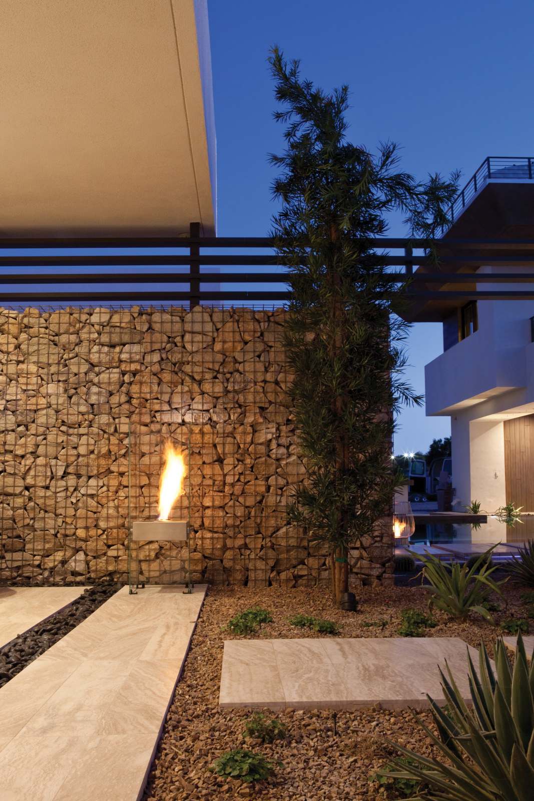 EcoSmart Fire - Ghost - Designer Fireplace - Stainless Steel
