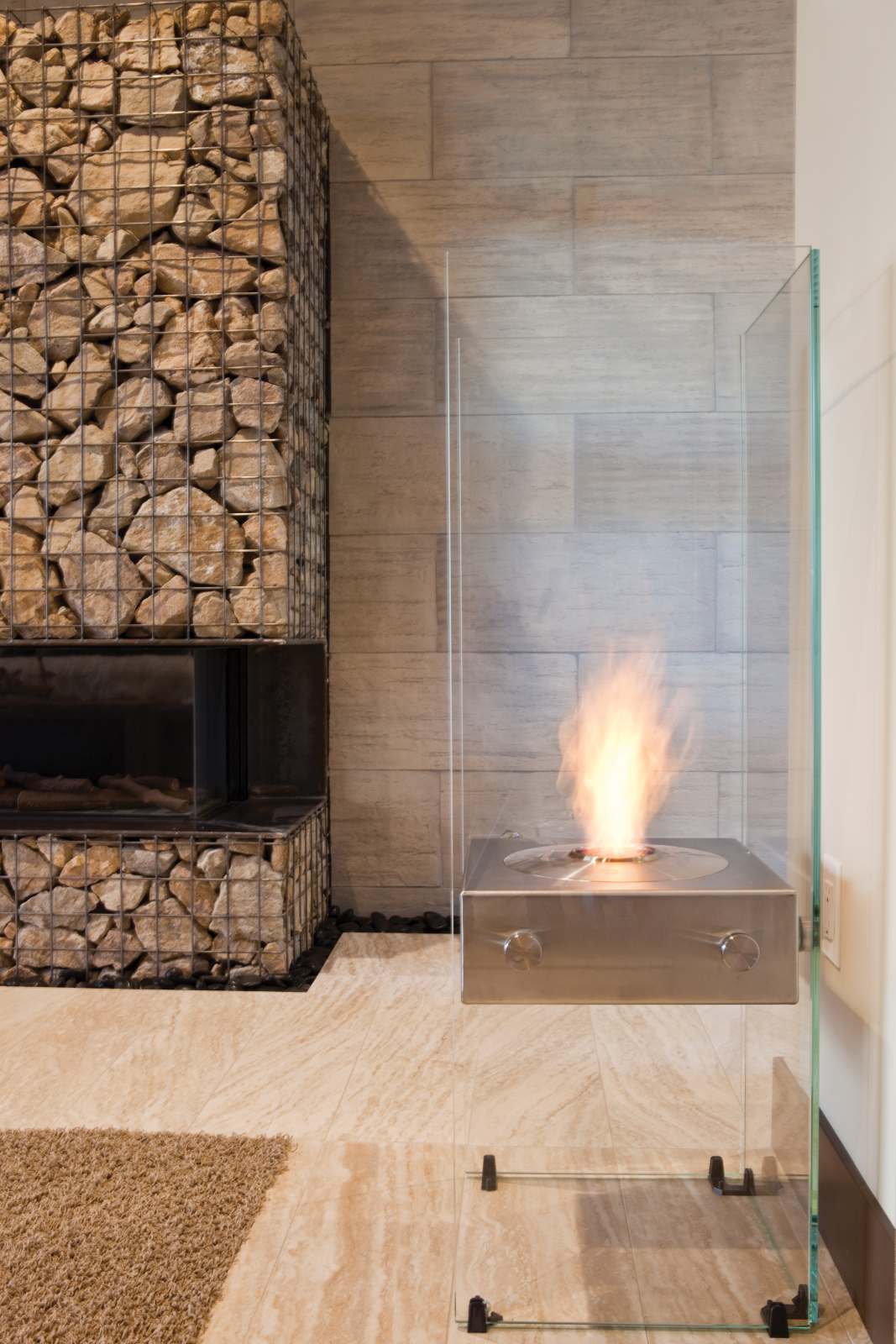 EcoSmart Fire - Ghost - Designer Fireplace - Black